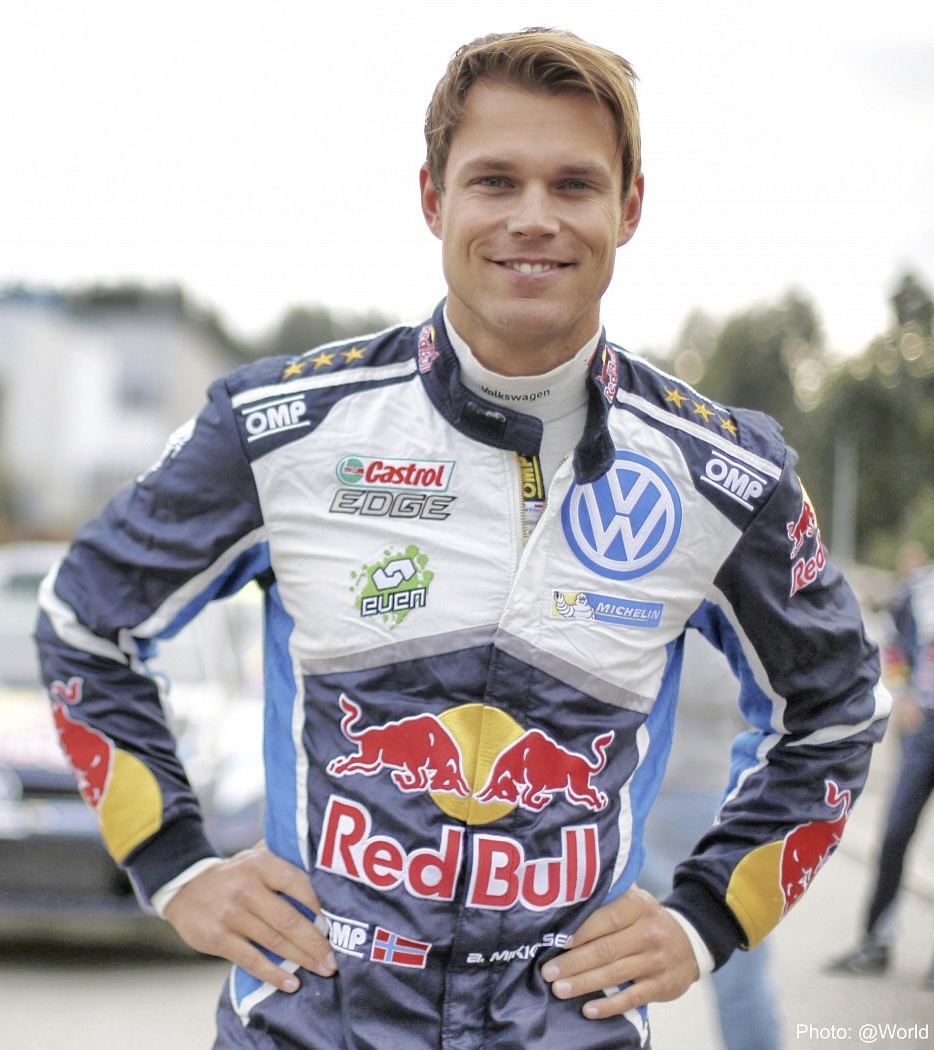 Andreas Mikkelsen in Volkswagen Motorsport racewear